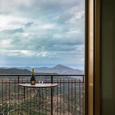 Casa Vacanze Dell'Angelo San Mauro Castelverde Eksteriør billede