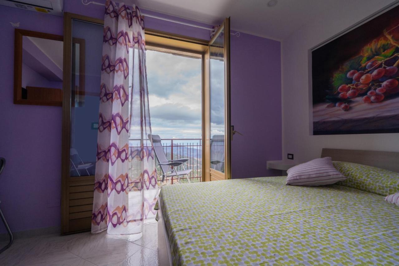 Casa Vacanze Dell'Angelo San Mauro Castelverde Eksteriør billede