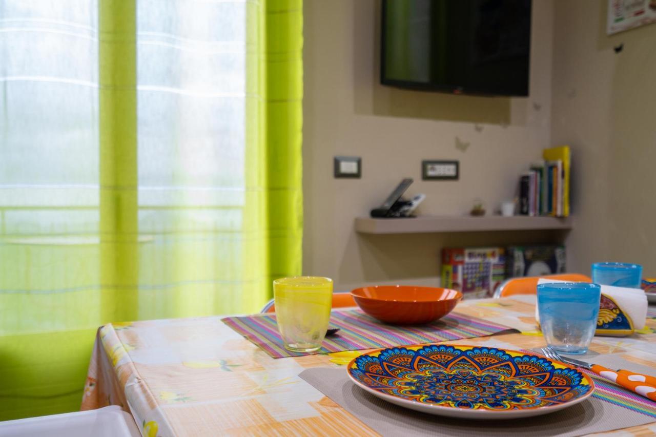 Casa Vacanze Dell'Angelo San Mauro Castelverde Eksteriør billede