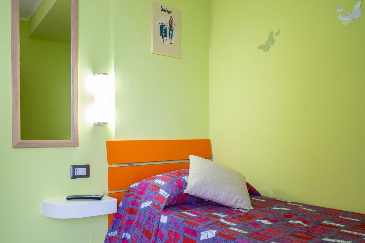Casa Vacanze Dell'Angelo San Mauro Castelverde Eksteriør billede