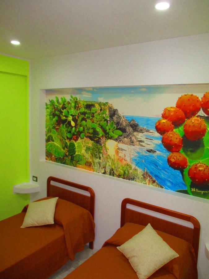 Casa Vacanze Dell'Angelo San Mauro Castelverde Eksteriør billede
